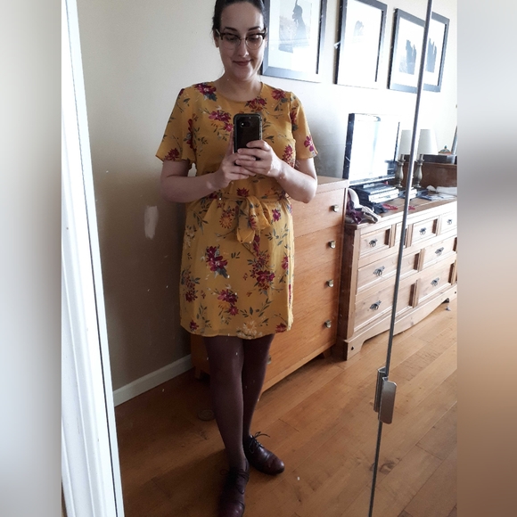 Dynamite yellow floral summer dress (US L) - Picture 8 of 8